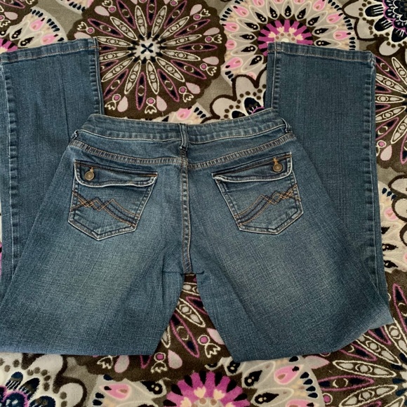 Delias Reese Jeans - Picture 2 of 4